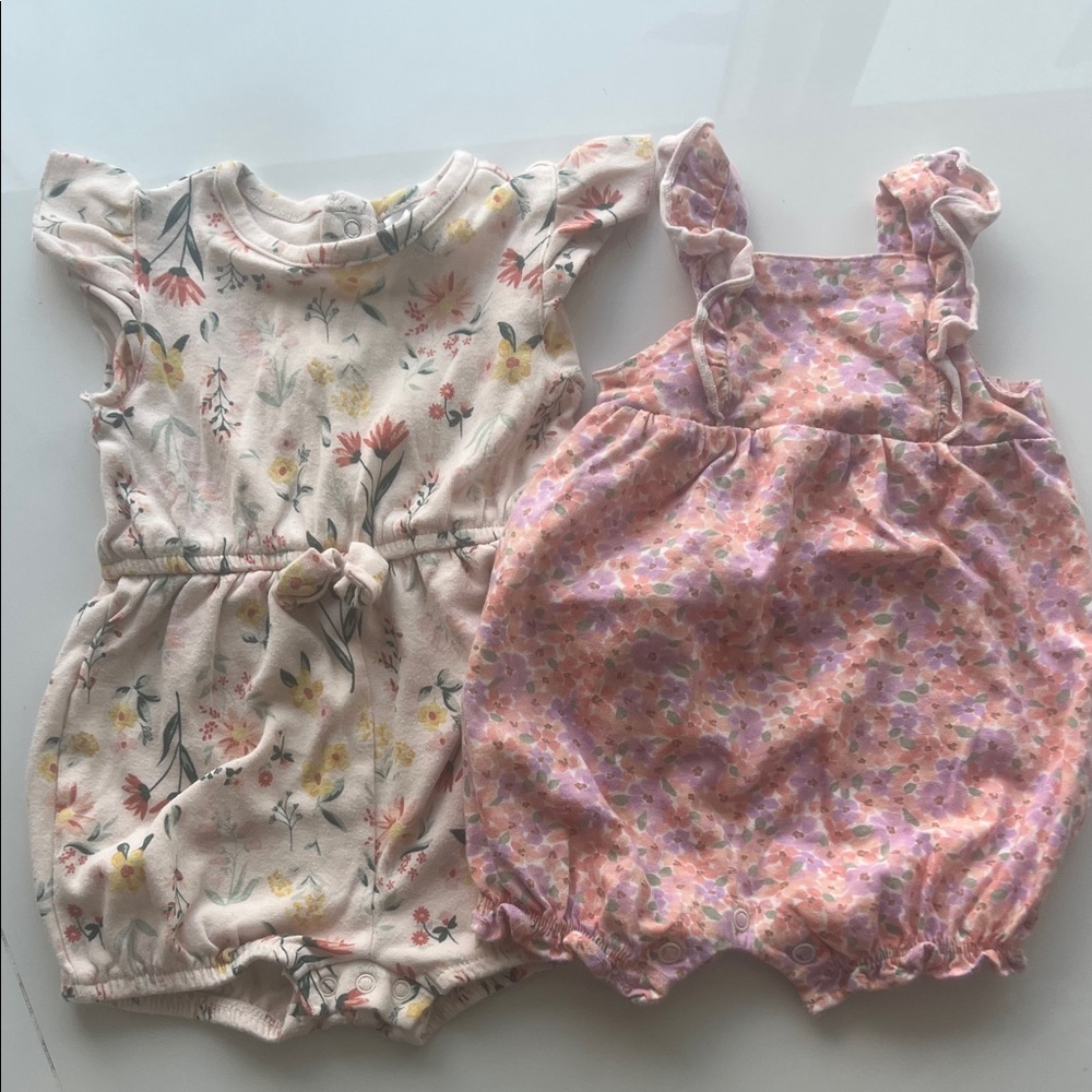 floral cotton romper bundle- 2 bay girl jumpsuits 3-6 M carters & gerber